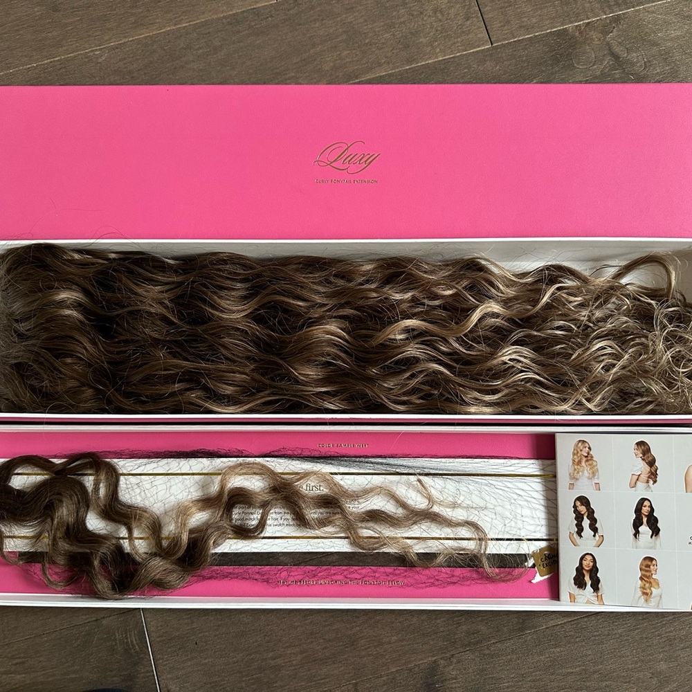 Luxy Curly 20” Pony Extension